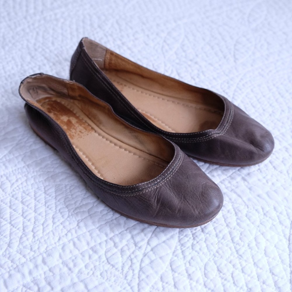 Frye Carson Ballet Flat, gray